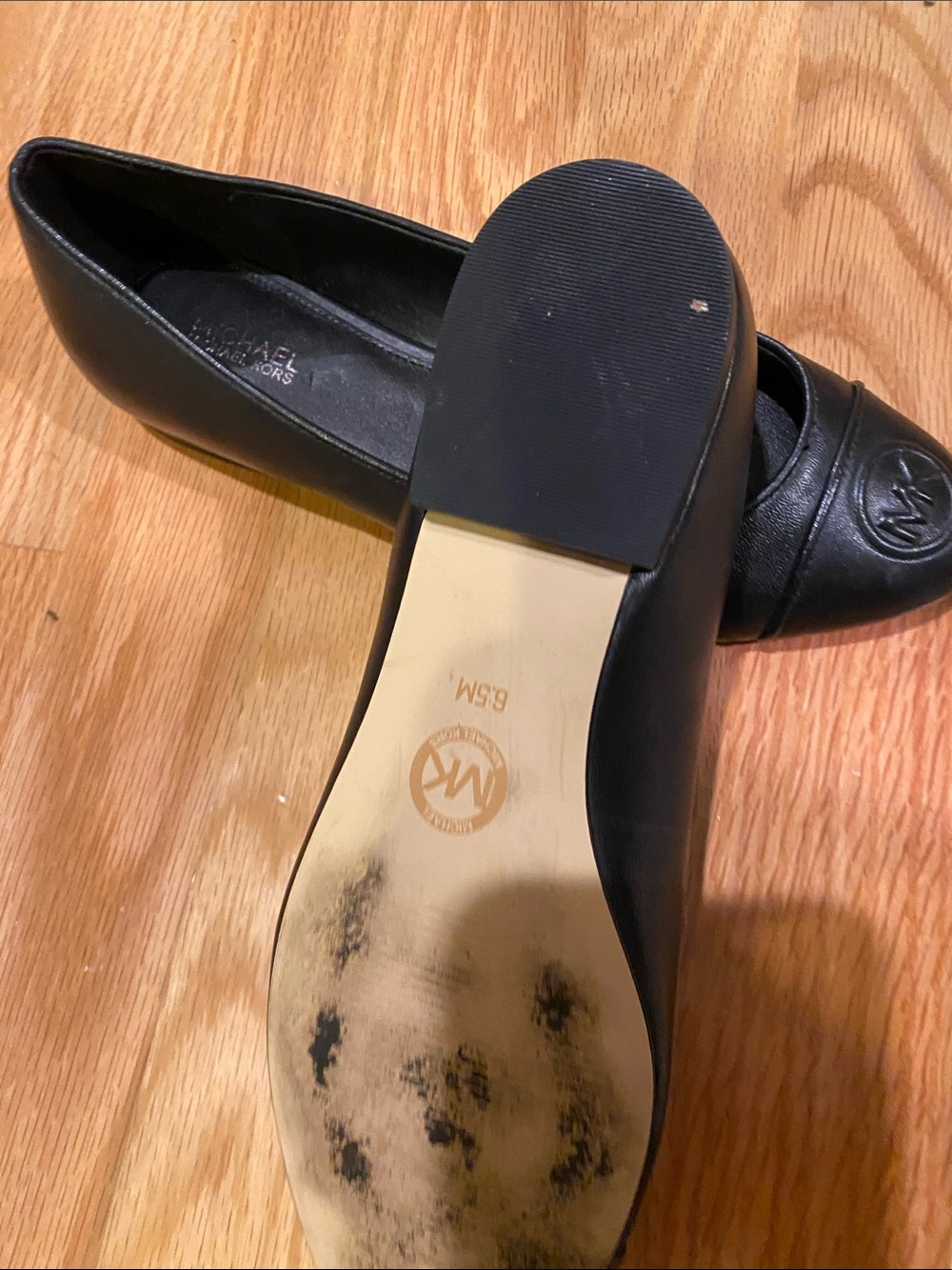 Michael Kors Black Leather Logo Round-Toe Flats - Picture 6 of 9